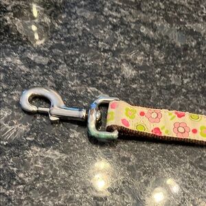 Adorable Floral Dog 🐕 Leash - Small/Medium